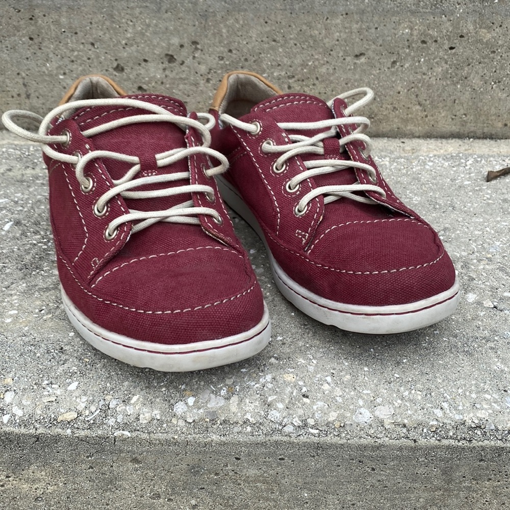 Rockport men’s Canvas Red sneaker
